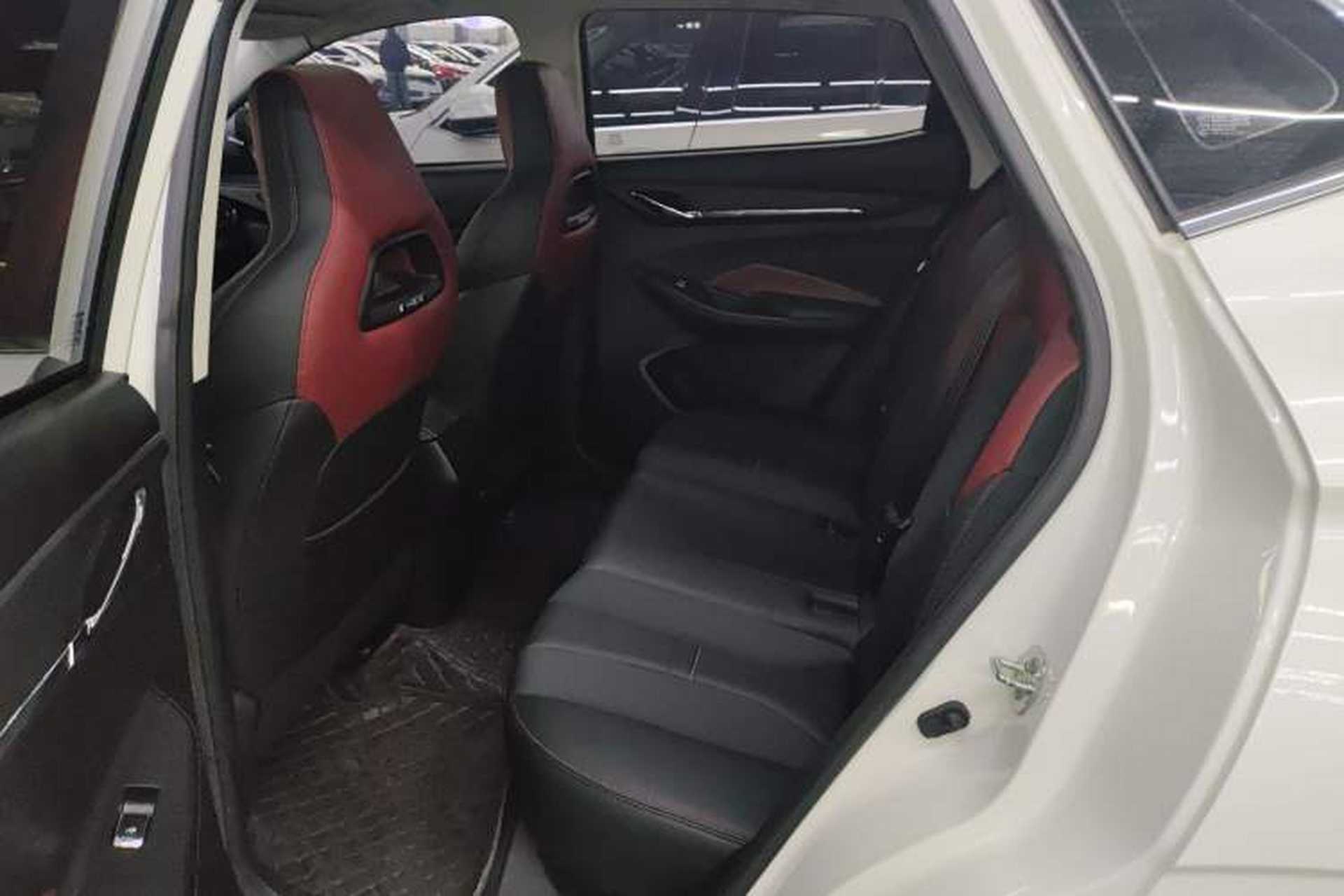 Used CHANGAN OSHAN X5 2021 1.5T DCT Prestige Edition Left Rear Seat