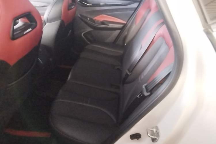 Used CHANGAN OSHAN X5 2021 1.5T DCT Luxury Edition Left Rear Seat