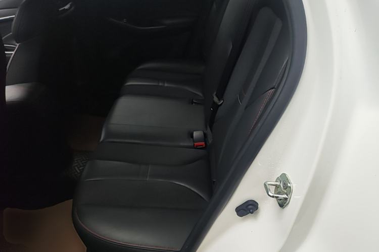 Used CHANGAN OSHAN X5 2021 Revised Version 1.5T DCT Luxury Edition Left Rear Seat