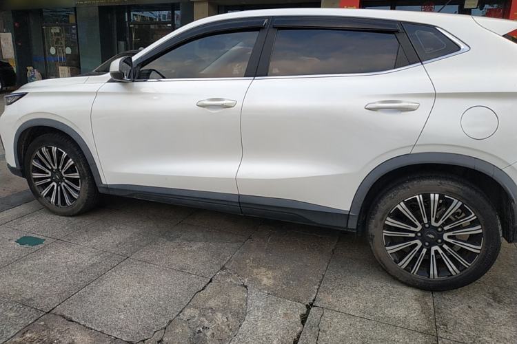Used CHANGAN OSHAN X5 2021 1.6L CVT Comfort Model Left Side