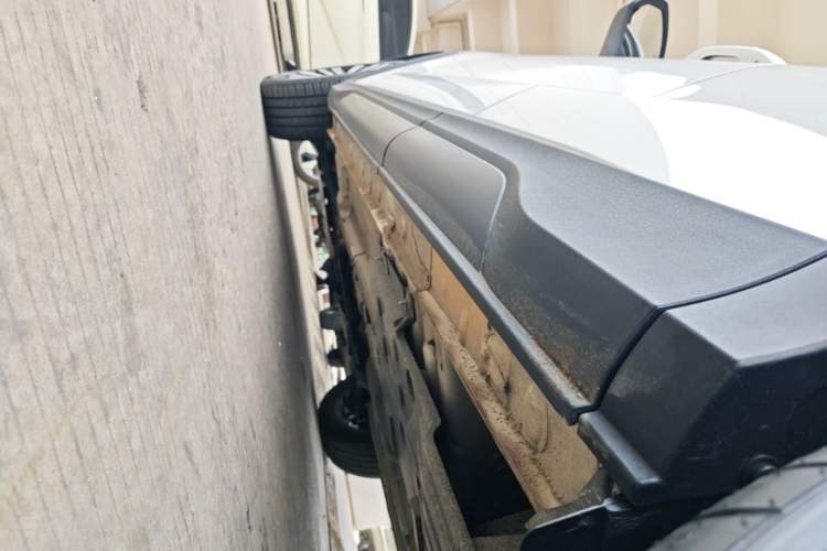 Used CHANGAN OSHAN X5 2021 1.5T DCT Prestige Edition Left Side Sill