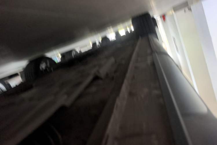 Used CHANGAN OSHAN X5 2021 1.5T DCT Flagship Edition Left Side Sill