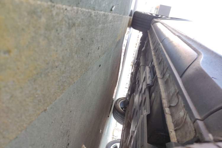 Used CHANGAN OSHAN X5 2021 1.5T DCT Prestige Edition Left Side Sill