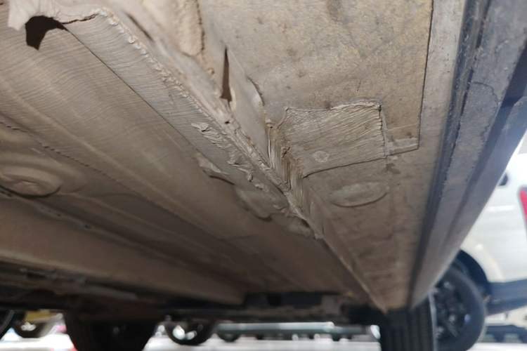 Used CHANGAN OSHAN X5 2021 1.5T DCT Prestige Edition Left Side Sill