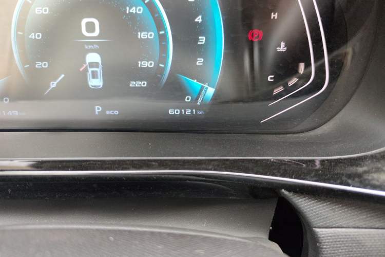 Used CHANGAN OSHAN X5 2021 1.5T DCT Prestige Edition Odometer Close Up