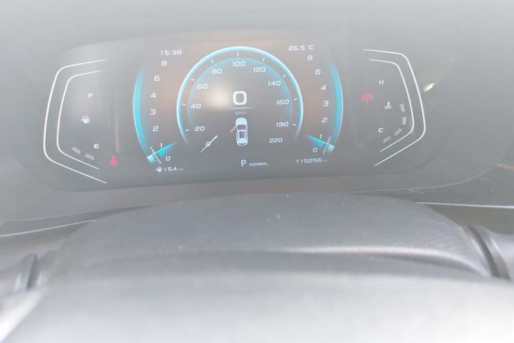 Used CHANGAN OSHAN X5 2021 1.6L CVT Luxury Model Odometer Close Up