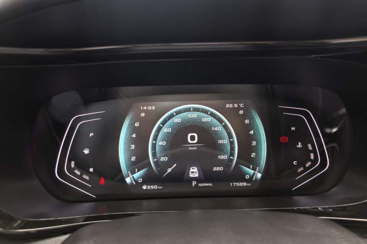 Used CHANGAN OSHAN X5 2021 1.6L CVT Luxury Model Odometer Close Up