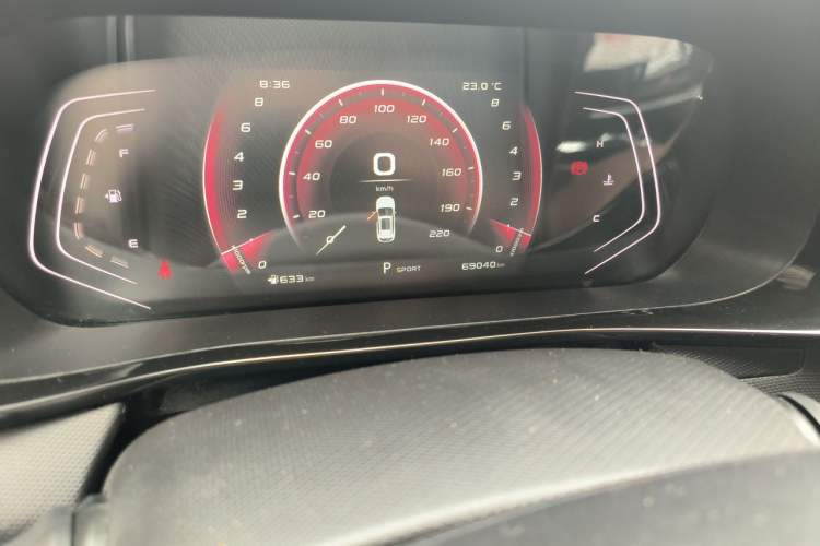 Used CHANGAN OSHAN X5 2021 1.5T DCT Prestige Edition Odometer Close Up