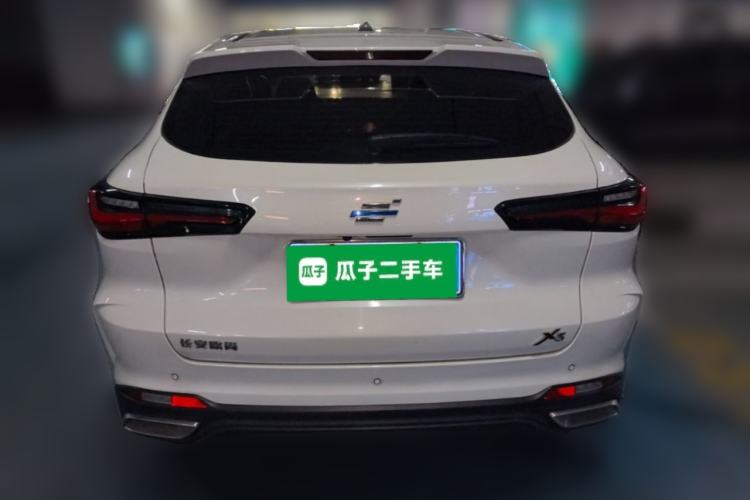 Used CHANGAN OSHAN X5 2021 Revised Version 1.6L Manual Luxury Edition Rear