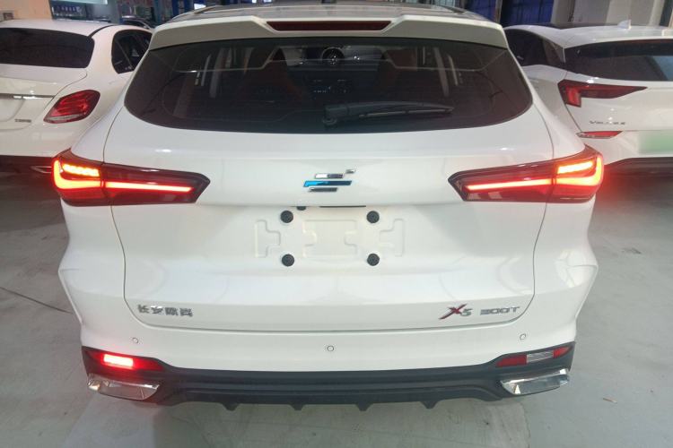 Used CHANGAN OSHAN X5 2021 1.5T DCT Prestige Edition Rear