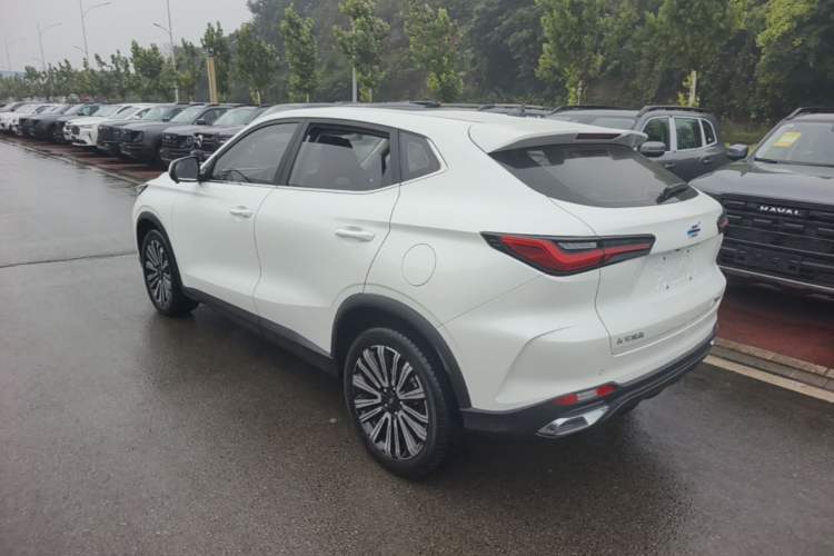 Used CHANGAN OSHAN X5 2021 1.5T DCT Prestige Edition Rear Left 45 Deg