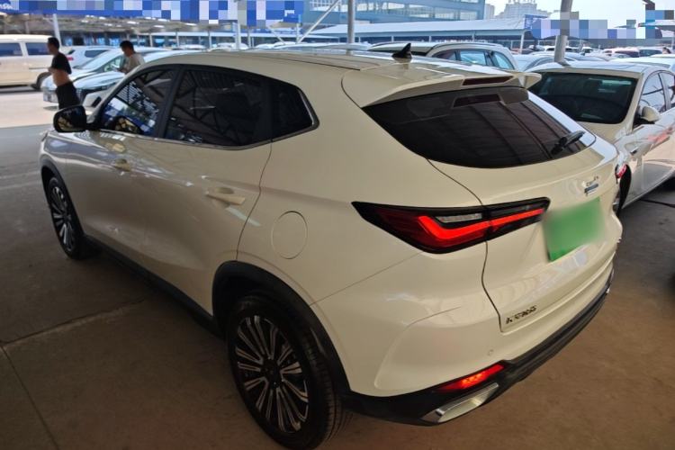 Used CHANGAN OSHAN X5 2021 1.6L CVT Luxury Model Rear Left 45 Deg