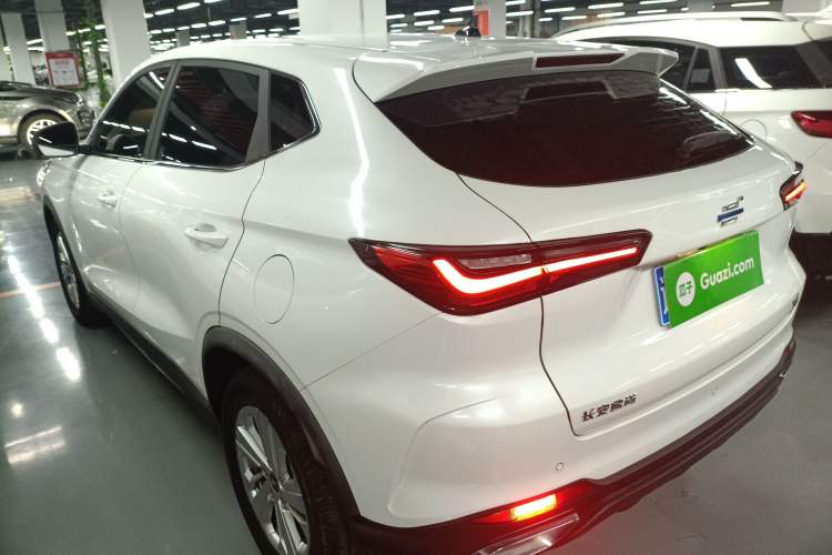 Used CHANGAN OSHAN X5 2021 1.6L CVT Luxury Model Rear Left 45 Deg