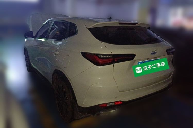 Used CHANGAN OSHAN X5 2021 1.6L CVT Luxury Model Rear Left 45 Deg