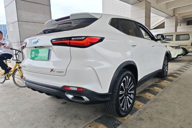 Used CHANGAN OSHAN X5 2021 1.5T DCT Prestige Edition Rear Right 45 Deg