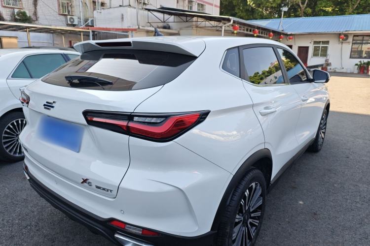 Used CHANGAN OSHAN X5 2021 1.5T DCT Prestige Edition Rear Right 45 Deg