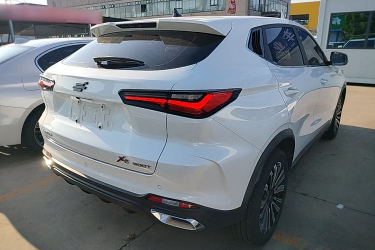 Used CHANGAN OSHAN X5 2021 Revised Version 1.5T DCT Luxury Edition Rear Right 45 Deg
