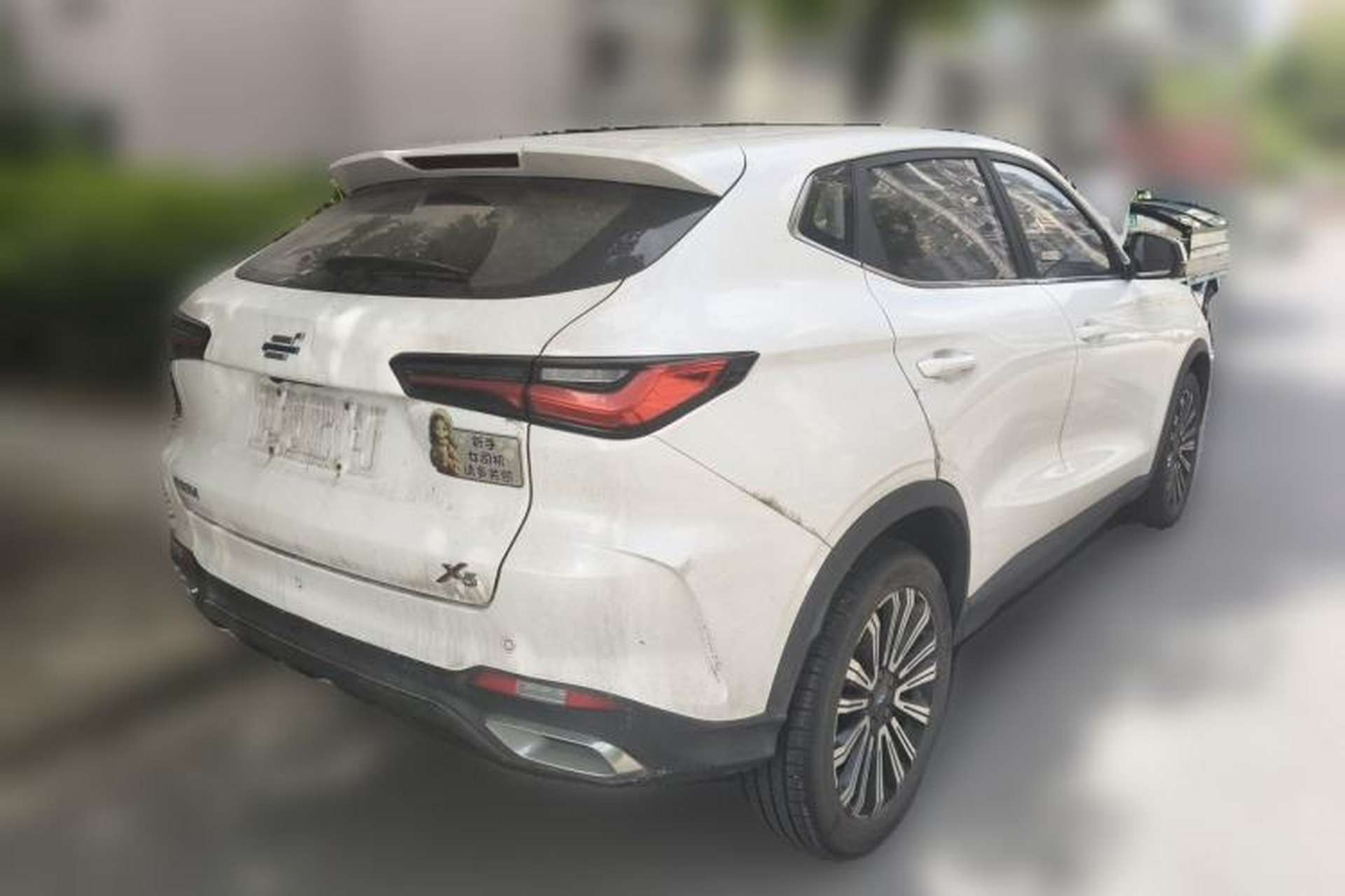 Used CHANGAN OSHAN X5 2021 1.6L CVT Luxury Model Rear Right 45 Deg