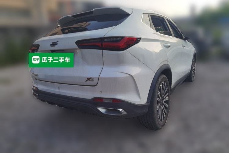 Used CHANGAN OSHAN X5 2021 1.6L CVT Flagship Model Rear Right 45 Deg