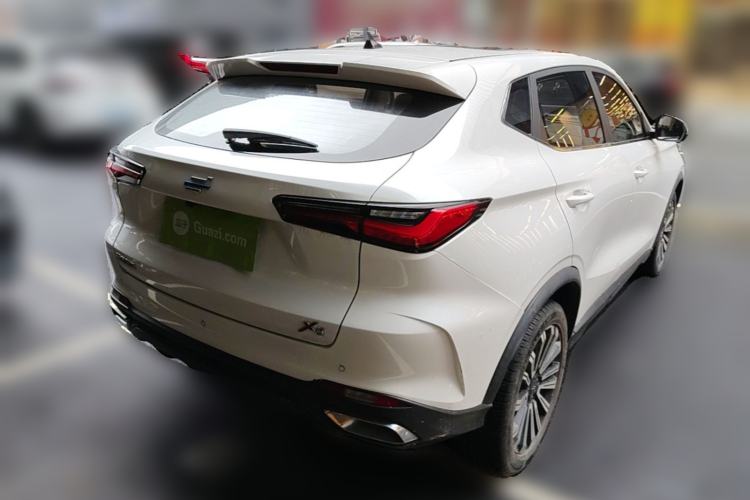 Used CHANGAN OSHAN X5 2021 1.6L CVT Comfort Model Rear Right 45 Deg