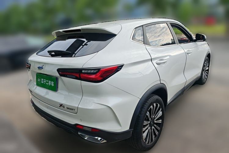 Used CHANGAN OSHAN X5 2021 Revised Version 1.5T DCT Luxury Edition Rear Right 45 Deg