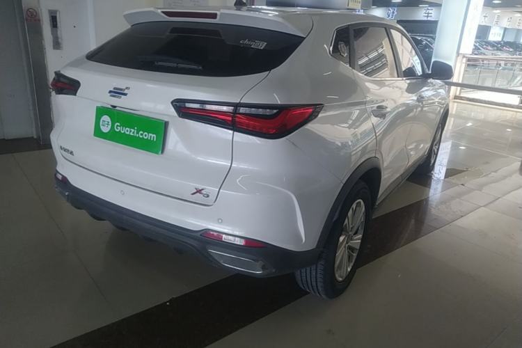 Used CHANGAN OSHAN X5 2021 1.6L CVT Luxury Model Rear Right 45 Deg