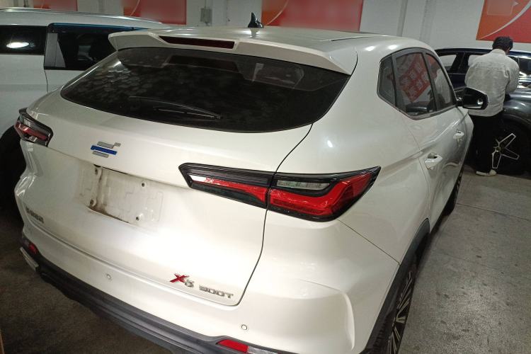 Used CHANGAN OSHAN X5 2021 1.5T DCT Prestige Edition Rear Right 45 Deg