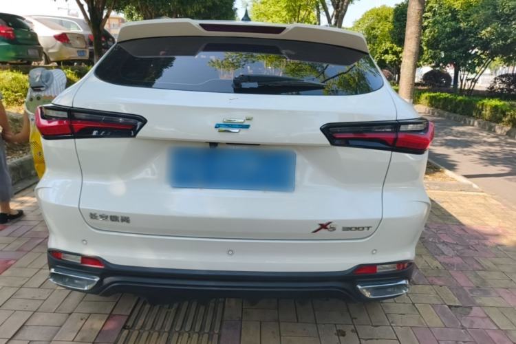 Used CHANGAN OSHAN X5 2021 1.5T DCT Flagship Edition Rear