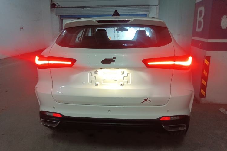Used CHANGAN OSHAN X5 2021 Revised Version 1.5T DCT Luxury Edition Rear