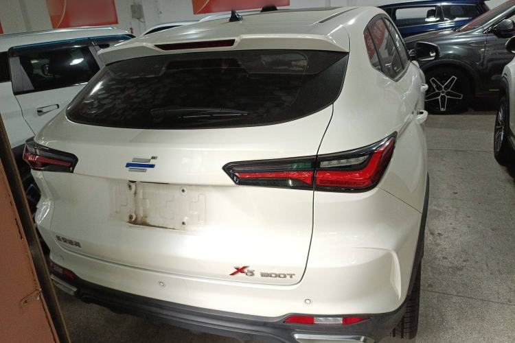 Used CHANGAN OSHAN X5 2021 1.5T DCT Prestige Edition Rear
