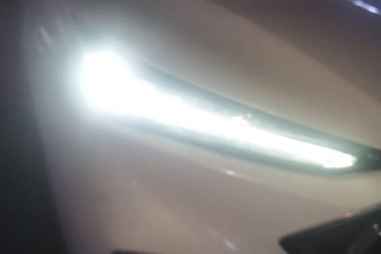 Used CHANGAN OSHAN X5 2021 1.5T DCT Prestige Edition Right Front Headlight