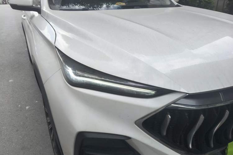 Used CHANGAN OSHAN X5 2021 1.6L CVT Luxury Model Right Front Headlight