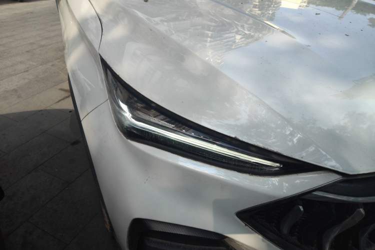 Used CHANGAN OSHAN X5 2021 Revised Version 1.5T DCT Luxury Edition Right Front Headlight