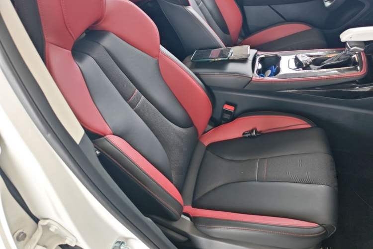 Used CHANGAN OSHAN X5 2021 1.5T DCT Prestige Edition Right Front Seat