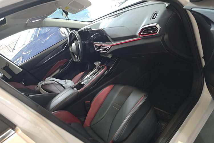 Used CHANGAN OSHAN X5 2021 1.5T DCT Prestige Edition Right Front Seat