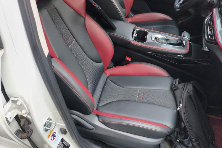 Used CHANGAN OSHAN X5 2021 1.5T DCT Flagship Edition Right Front Seat