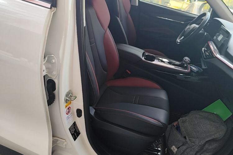 Used CHANGAN OSHAN X5 2021 1.5T DCT Flagship Edition Right Front Seat