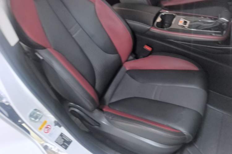 Used CHANGAN OSHAN X5 2021 1.5T DCT Flagship Edition Right Front Seat