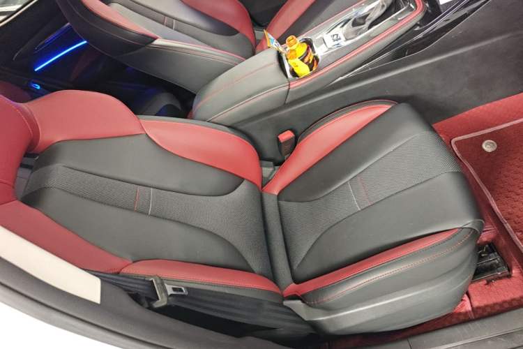 Used CHANGAN OSHAN X5 2021 1.5T DCT Prestige Edition Right Front Seat