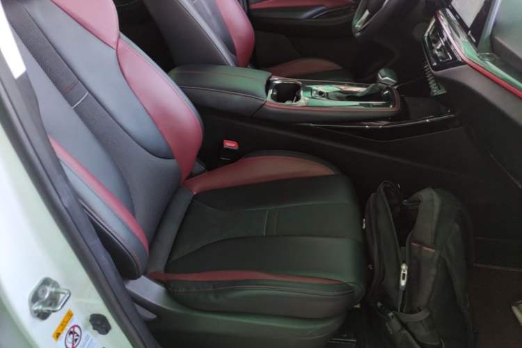 Used CHANGAN OSHAN X5 2021 1.5T DCT Prestige Edition Right Front Seat