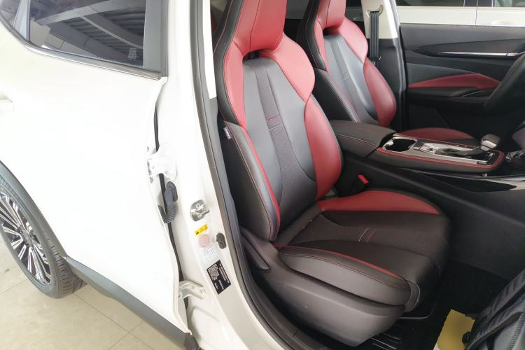 Used CHANGAN OSHAN X5 2021 1.5T DCT Prestige Edition Right Front Seat
