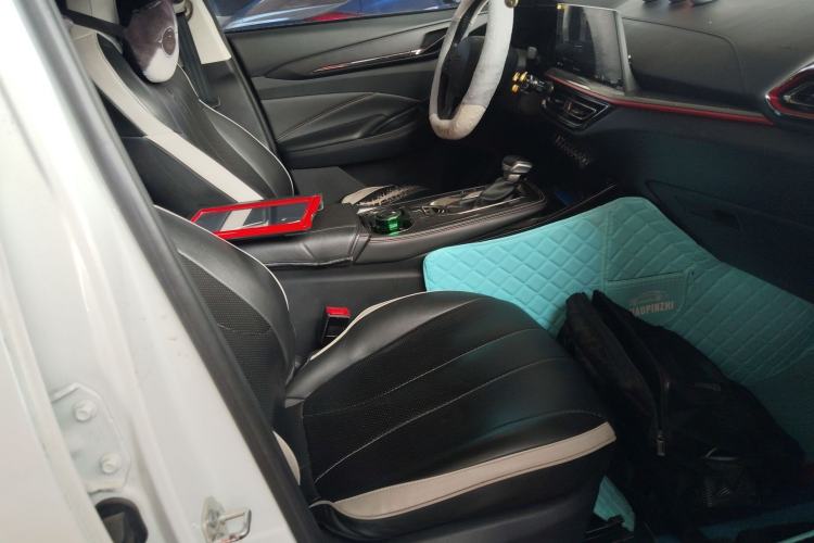 Used CHANGAN OSHAN X5 2021 1.5T DCT Flagship Edition Right Front Seat