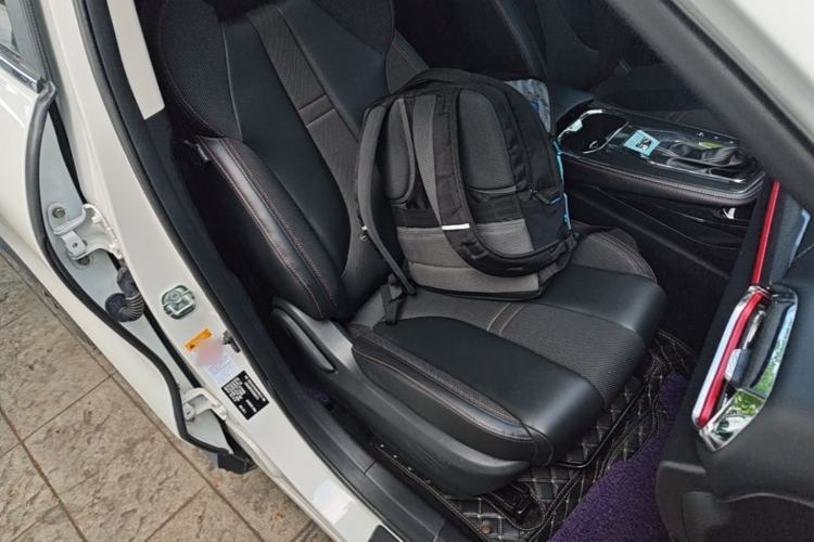 Used CHANGAN OSHAN X5 2021 1.6L CVT Luxury Model Right Front Seat