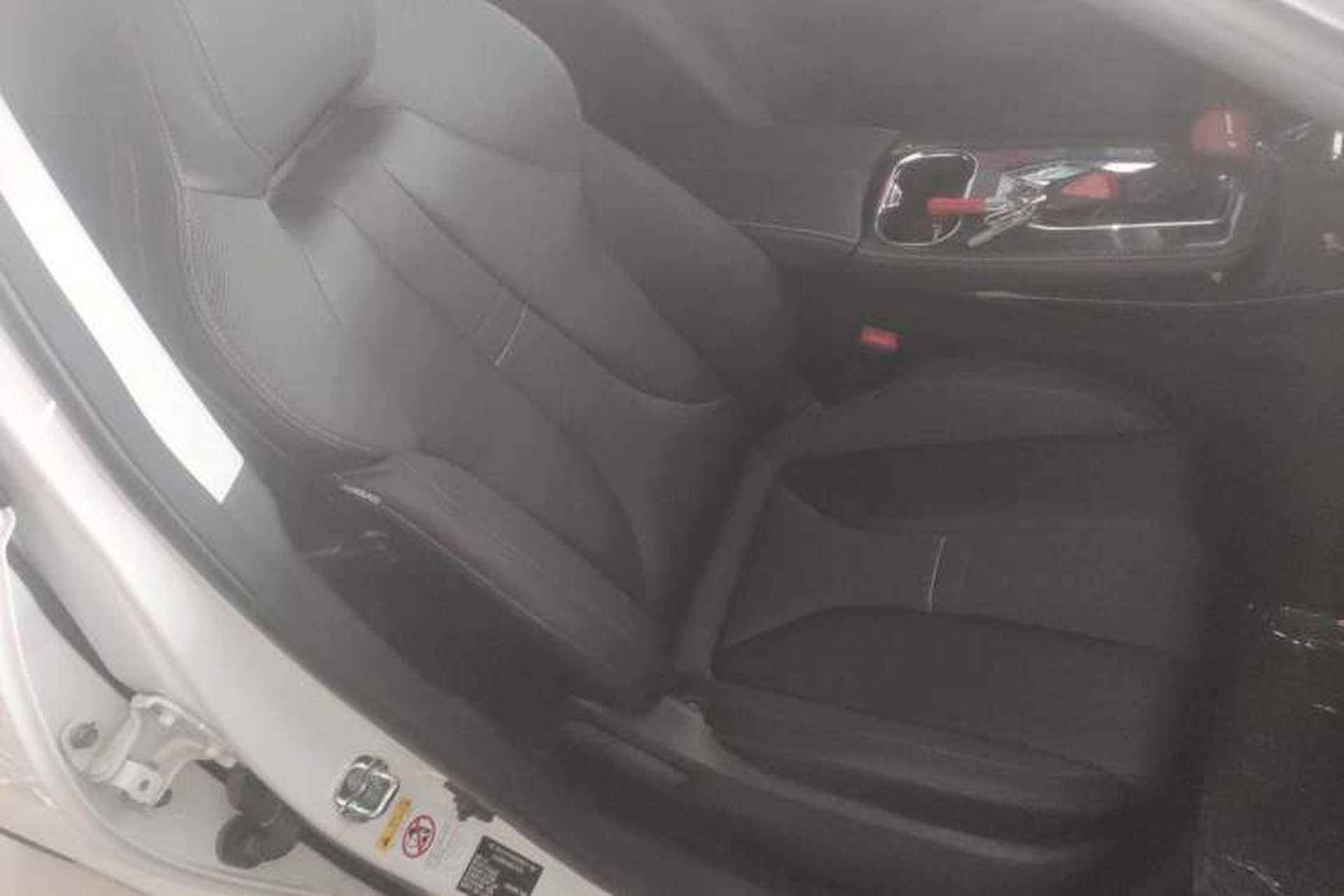 Used CHANGAN OSHAN X5 2021 1.5T DCT Prestige Edition Right Front Seat