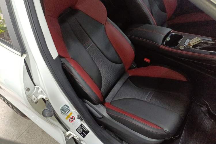 Used CHANGAN OSHAN X5 2021 1.5T DCT Prestige Edition Right Front Seat