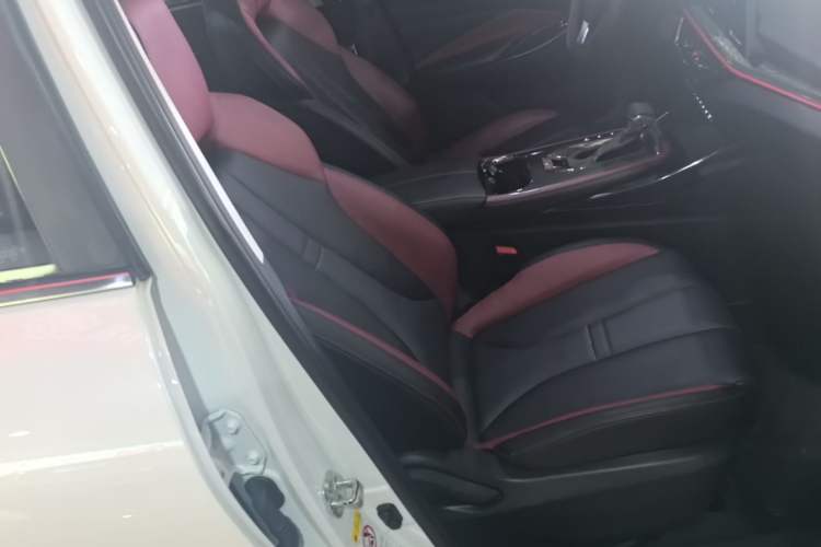 Used CHANGAN OSHAN X5 2021 1.5T DCT Flagship Edition Right Front Seat