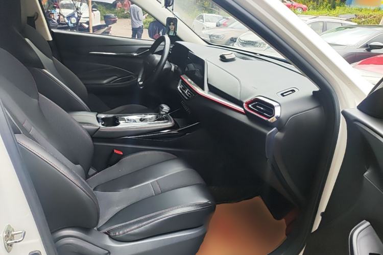 Used CHANGAN OSHAN X5 2021 Revised Version 1.5T DCT Luxury Edition Right Front Seat