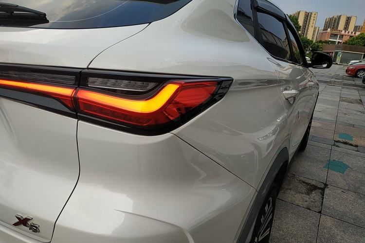 Used CHANGAN OSHAN X5 2021 1.6L CVT Comfort Model Right Rear Taillight
