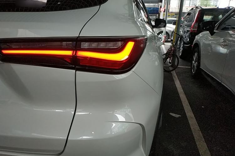 Used CHANGAN OSHAN X5 2021 1.6L CVT Comfort Model Right Rear Taillight