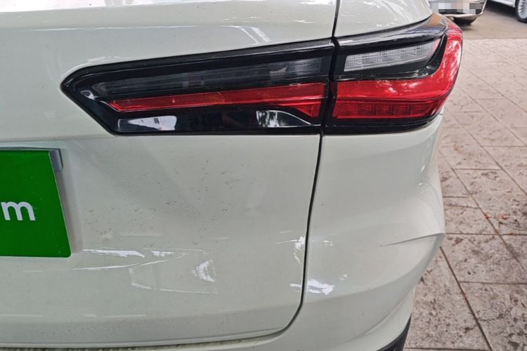 Used CHANGAN OSHAN X5 2021 1.6L CVT Luxury Model Right Rear Taillight